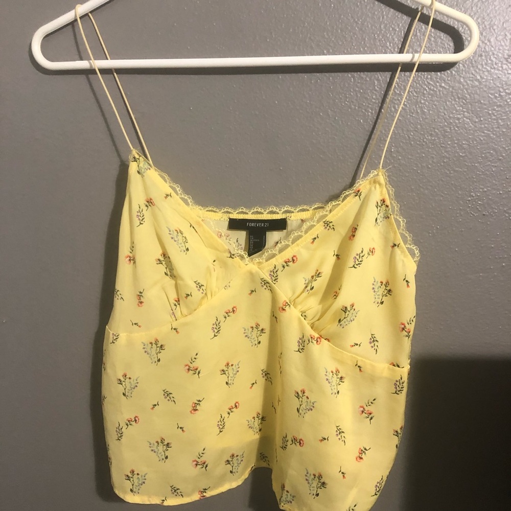 Tank crop top